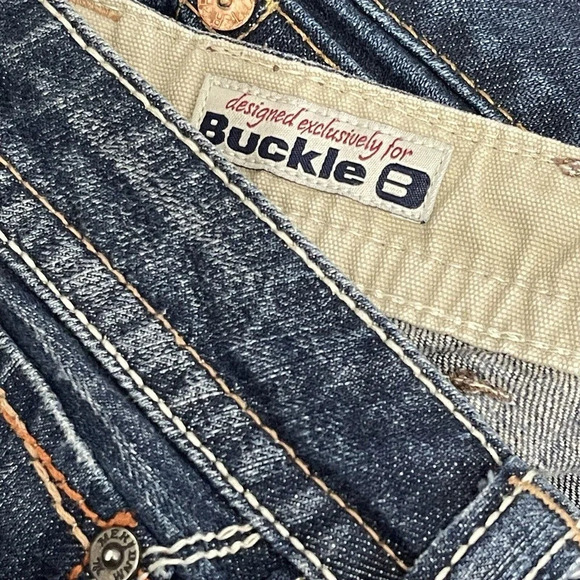 Buckle MEK DNM Distressed Low Rise Frisco Boot cut Denim Jean Size 27 - Picture 6 of 10